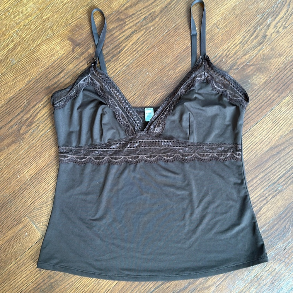 VS PINK lace trim tank top